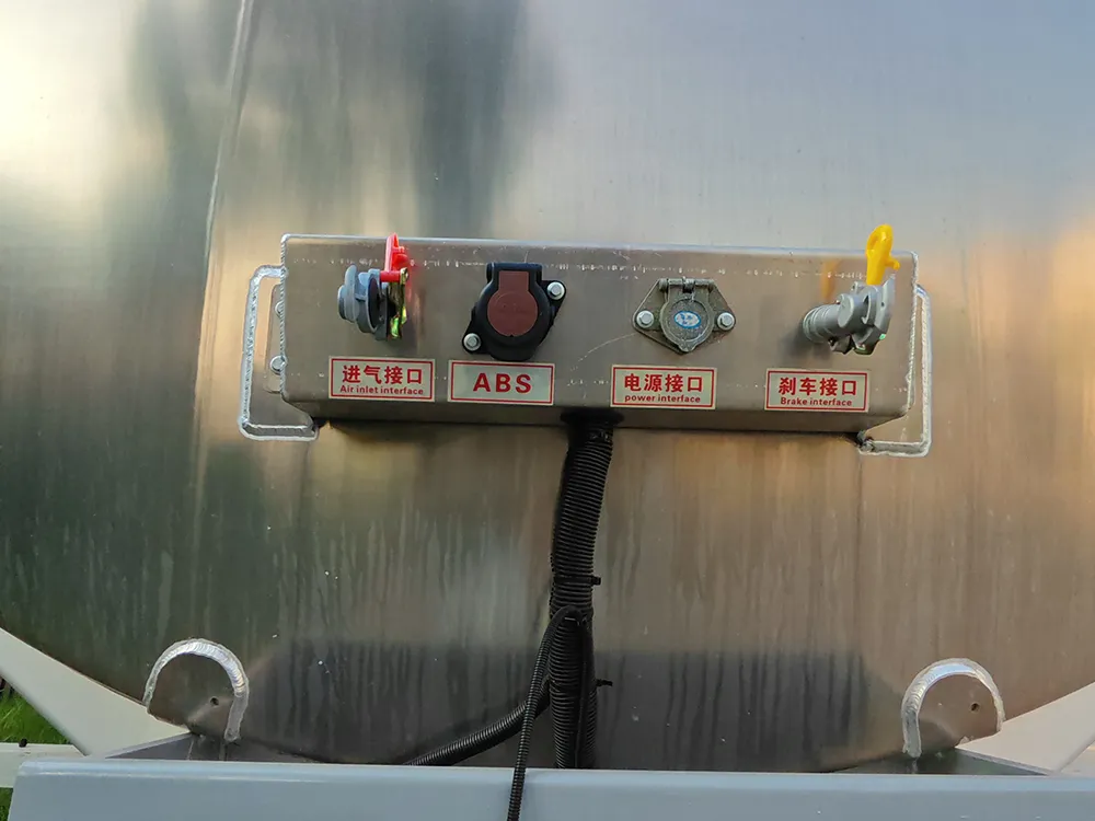 2 Axle Aluminum Alloy Tanker Semi Trailer