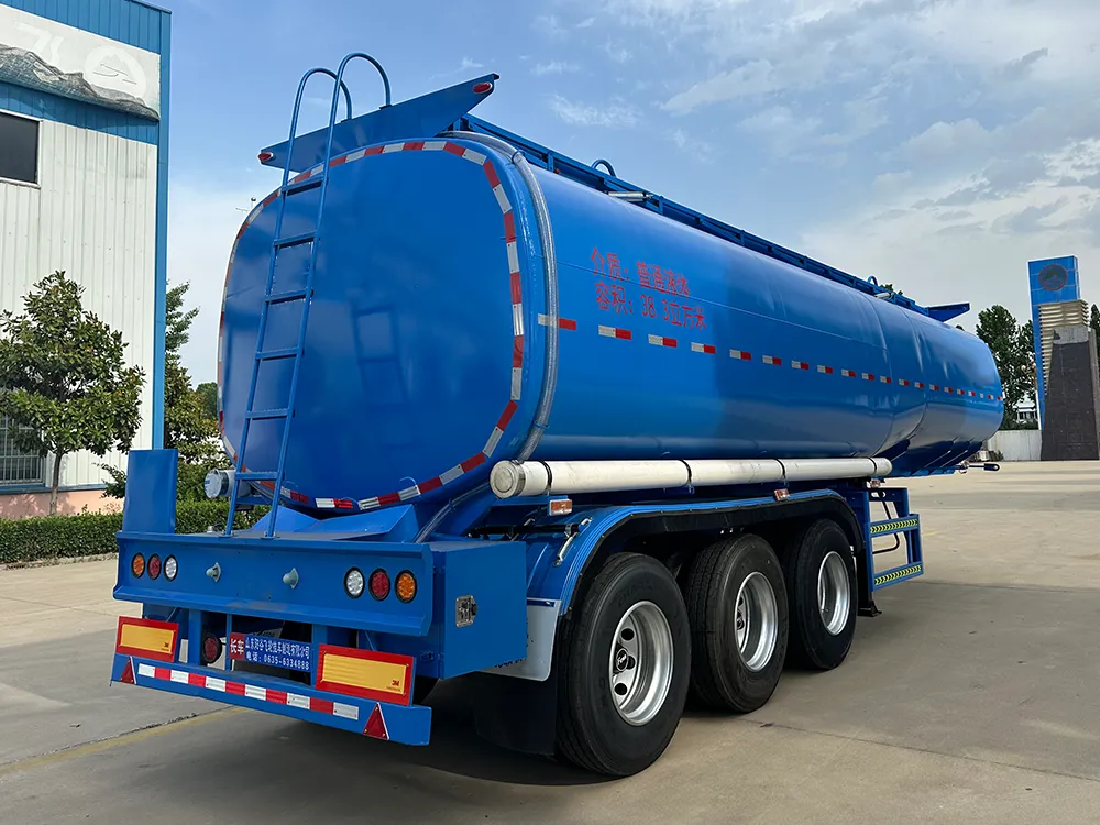 3 Axle Blue Oil Tank Semi Trailer 6 1