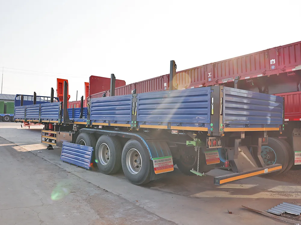 3 Axle blue detachable stake post stake type semi trailer 4