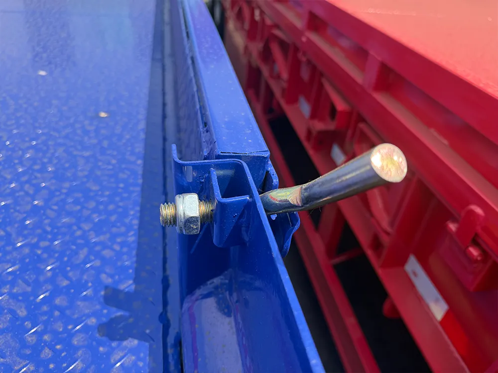 3 Axle Blue Lowbed 8
