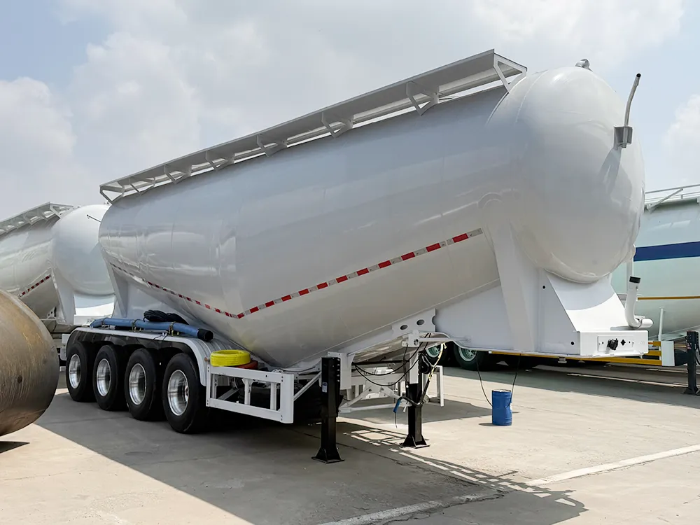 4 AxleWhite Bulk Granule Semi Trailer